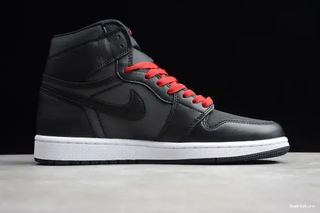 One Kick 1 Retro Satin High Air Jordan OG Black 555088-060 0706